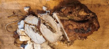 Lonza di maiale con ripieno di fichi e noci